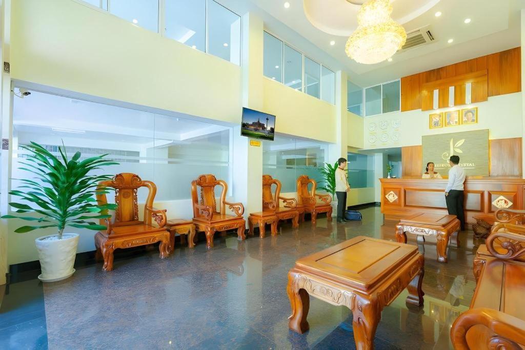 คิริรอม คริสตัล โฮเต็ล Hotel พนมเปญ ภายนอก รูปภาพ